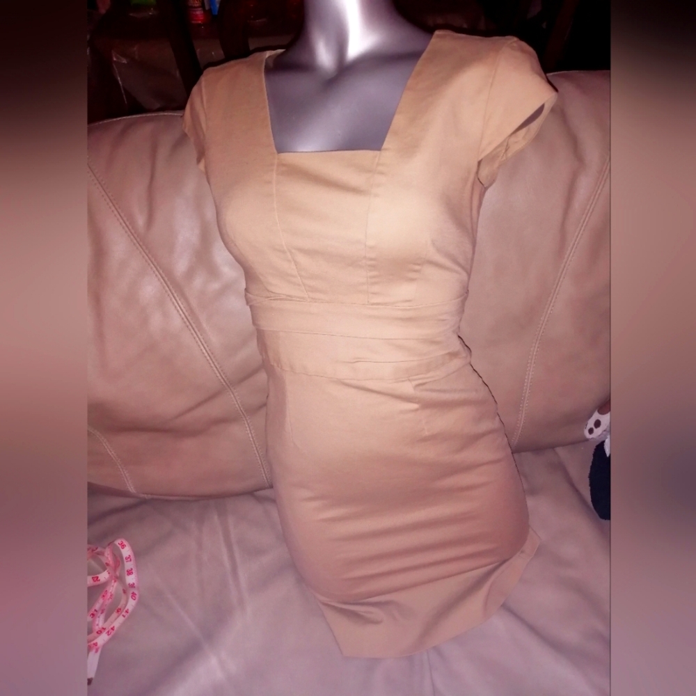 Banana Republic Khaki Cap Sleeve Sheath Dress